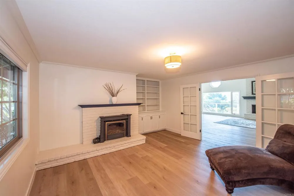 2730 Mountain View Drive Escondido, CA 92027