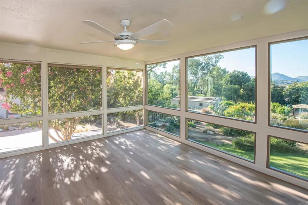 2730 Mountain View Drive Escondido, CA 92027