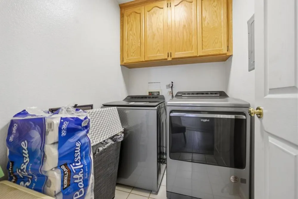 1774 Declaration Street Salinas, CA 93906