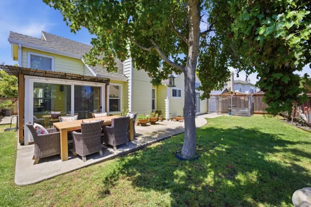 1774 Declaration Street Salinas, CA 93906