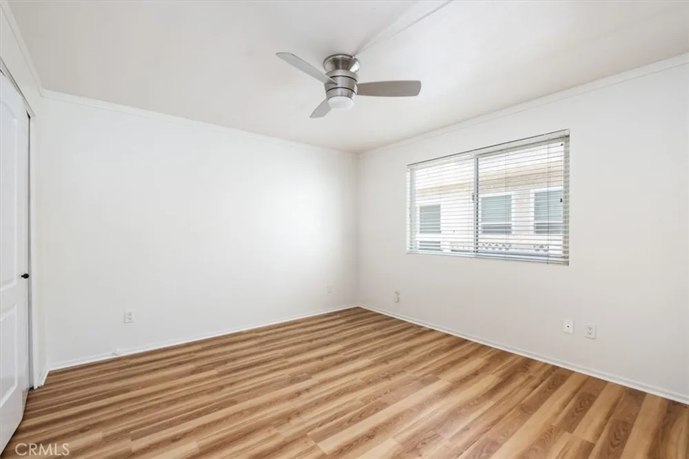 4230 Whitsett Avenue #4 Studio City, CA 91604