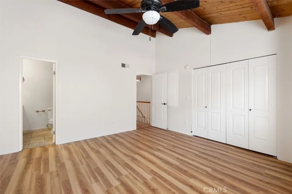 4230 Whitsett Avenue #4 Studio City, CA 91604