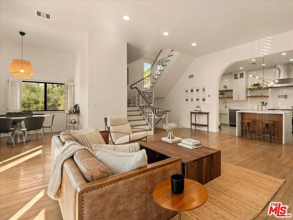 3418 Dorothy Road Topanga, CA 90290