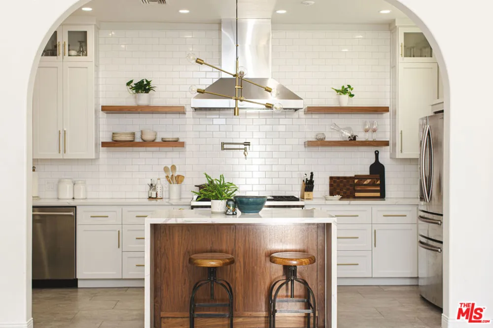 3418 Dorothy Road Topanga, CA 90290