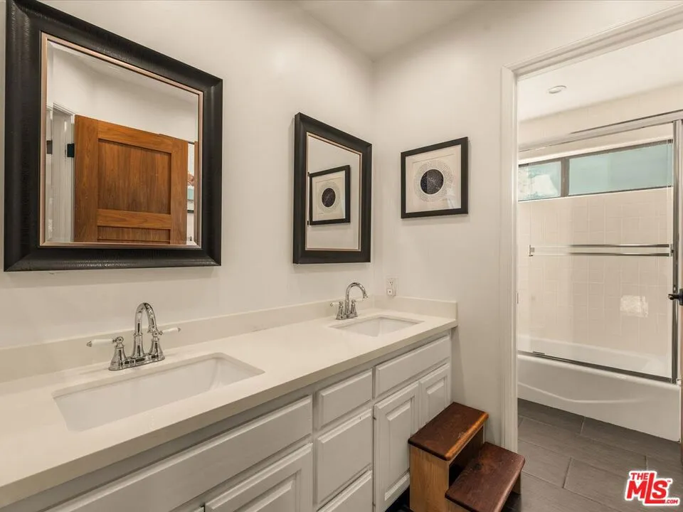 3418 Dorothy Road Topanga, CA 90290