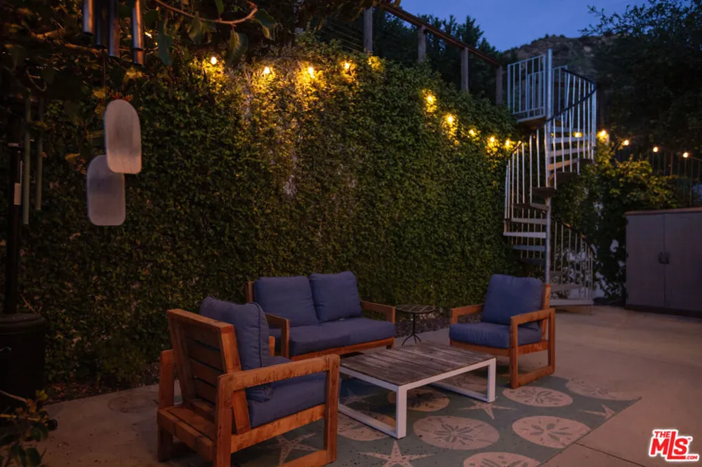 3418 Dorothy Road Topanga, CA 90290