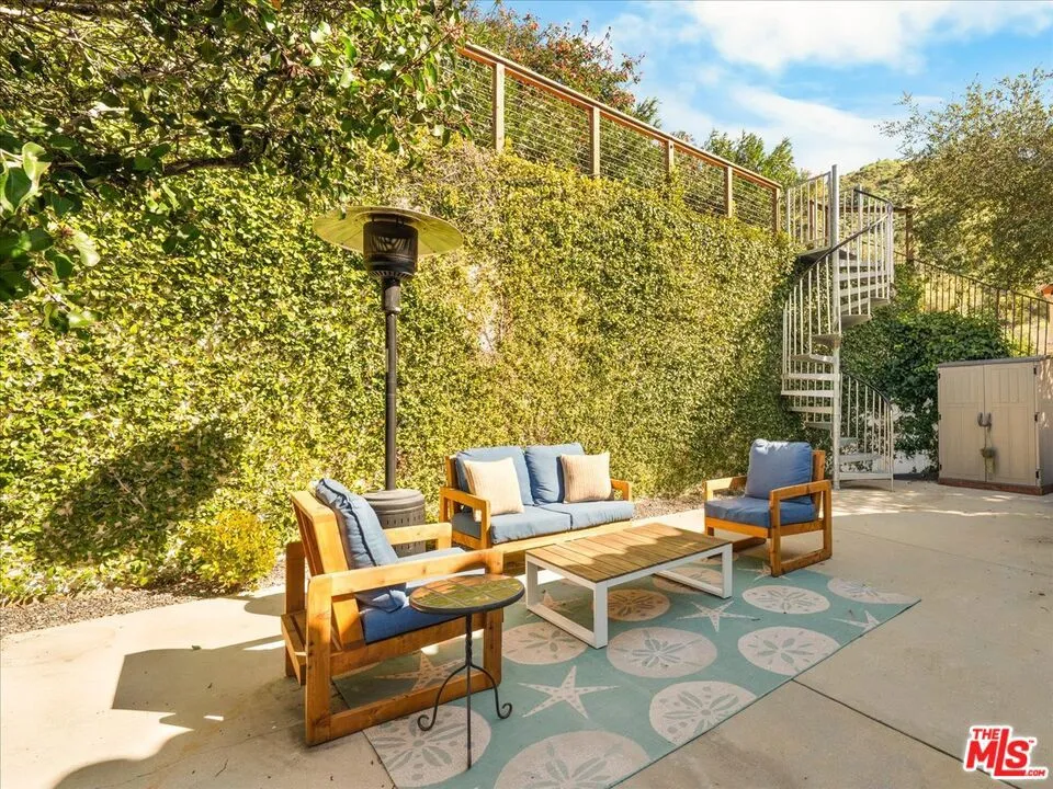 3418 Dorothy Road Topanga, CA 90290