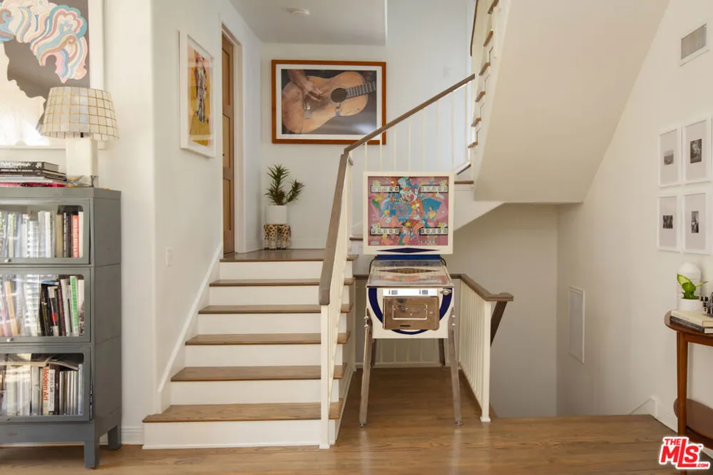 3418 Dorothy Road Topanga, CA 90290