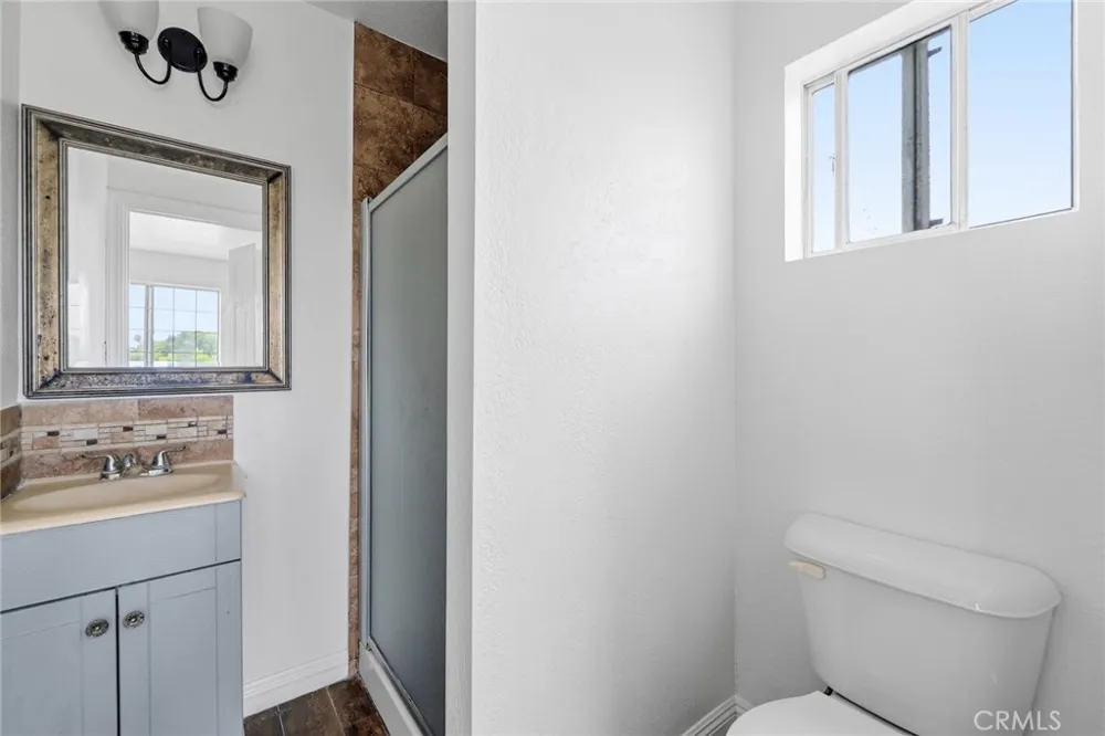 6510 Lucille Avenue Bell, CA 90201