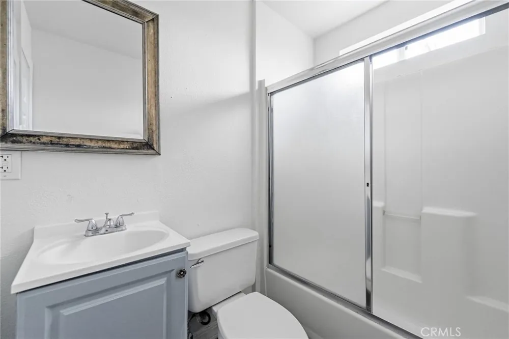 6510 Lucille Avenue Bell, CA 90201