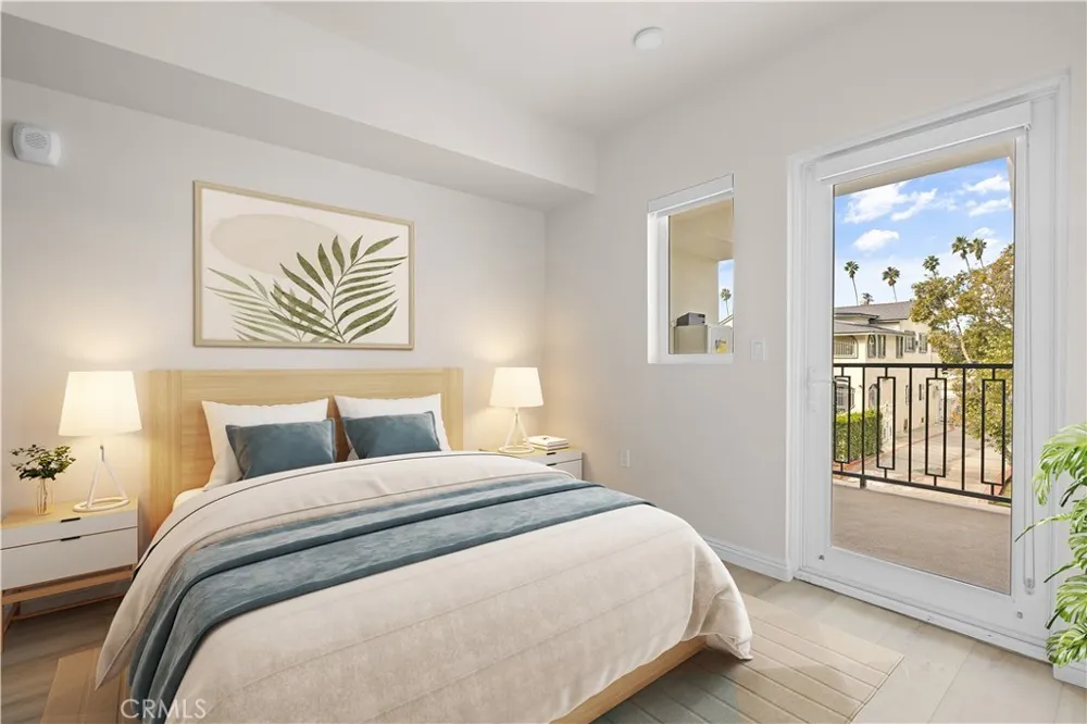 1818 S Norton Avenue #303 Los Angeles, CA 90018