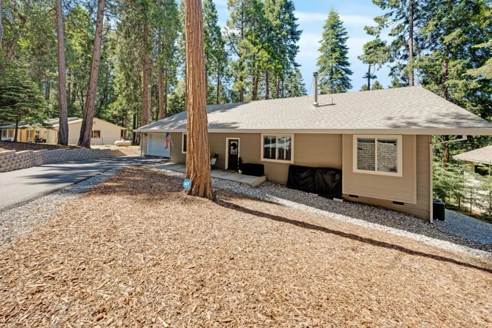 3884 Opal Trail Pollock Pines, CA 95726