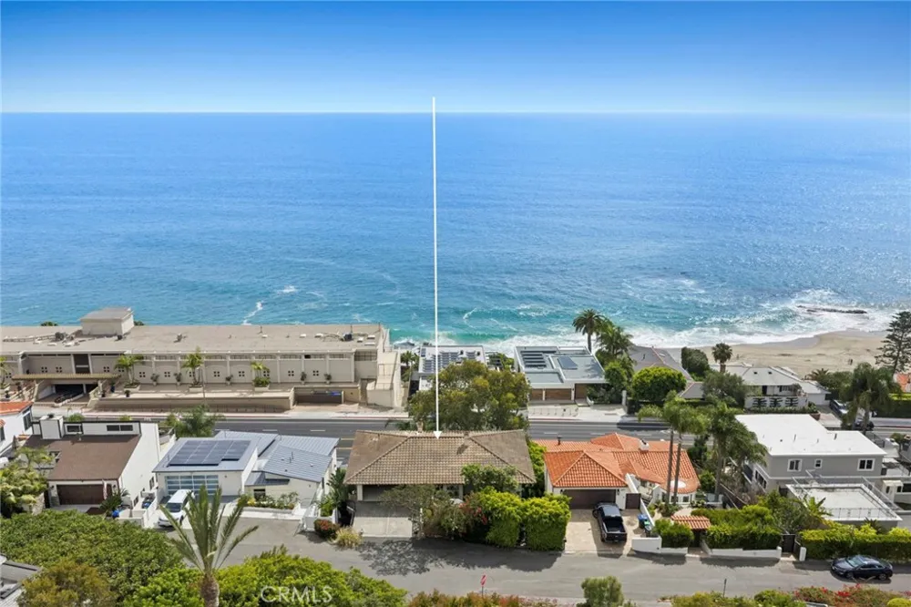 31381 Monterey Street Laguna Beach, CA 92651