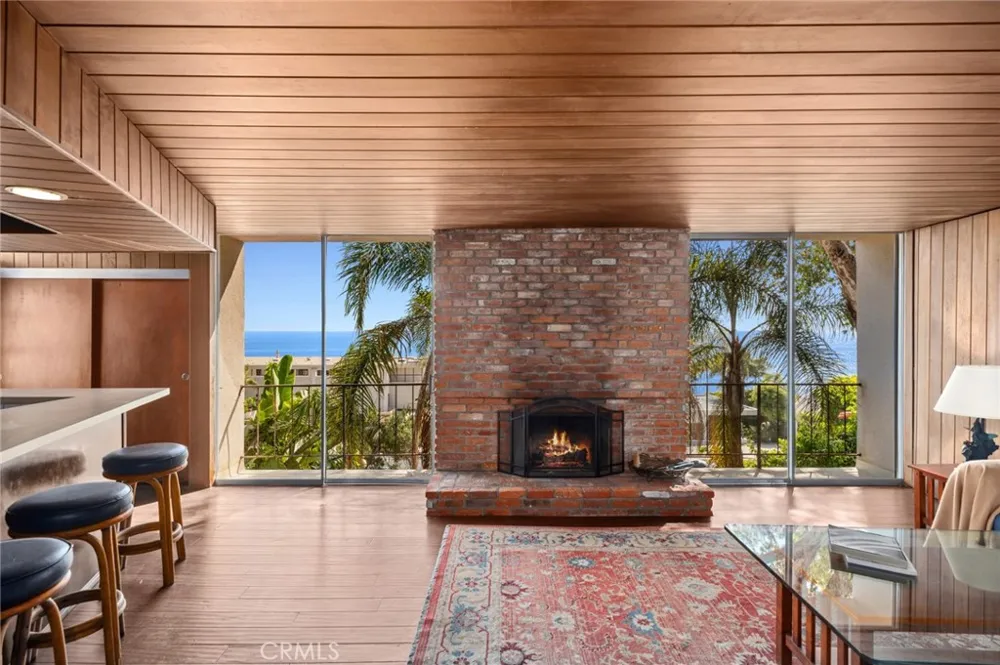 31381 Monterey Street Laguna Beach, CA 92651