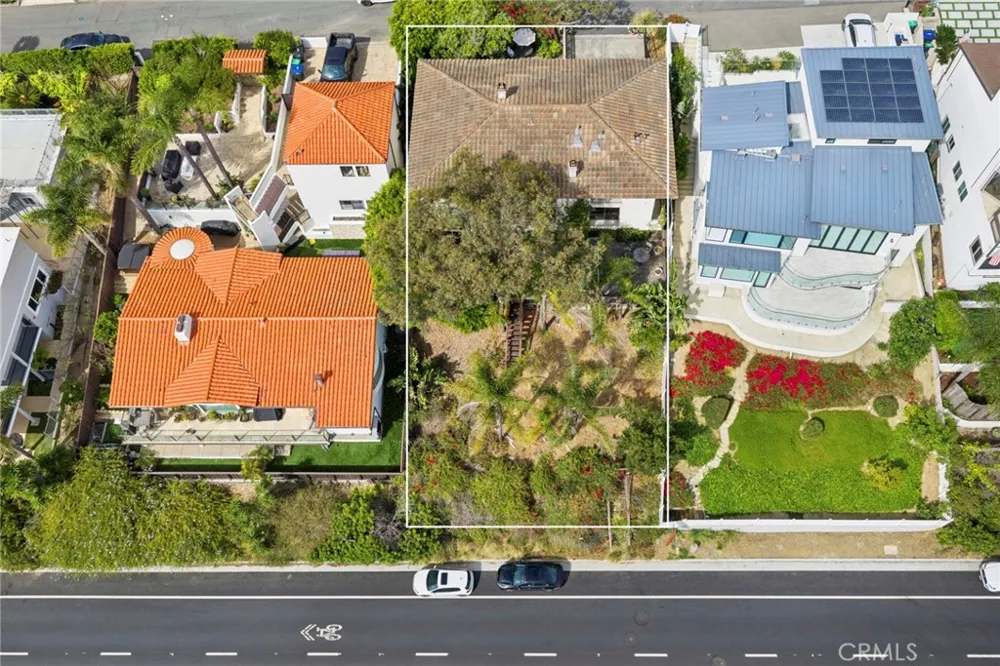 31381 Monterey Street Laguna Beach, CA 92651
