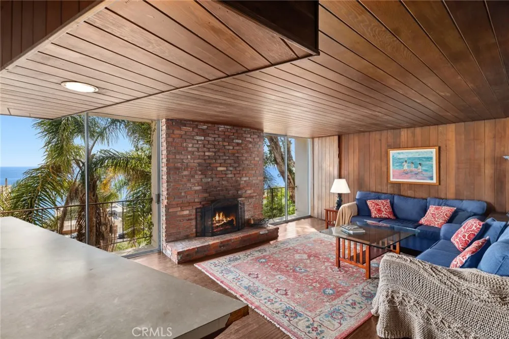 31381 Monterey Street Laguna Beach, CA 92651