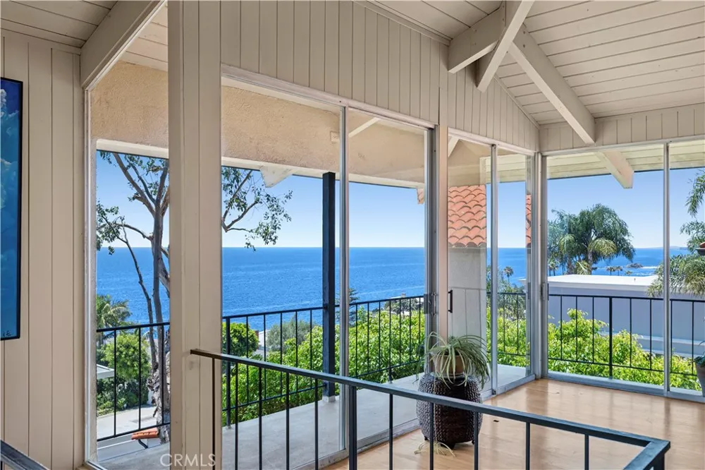31381 Monterey Street Laguna Beach, CA 92651