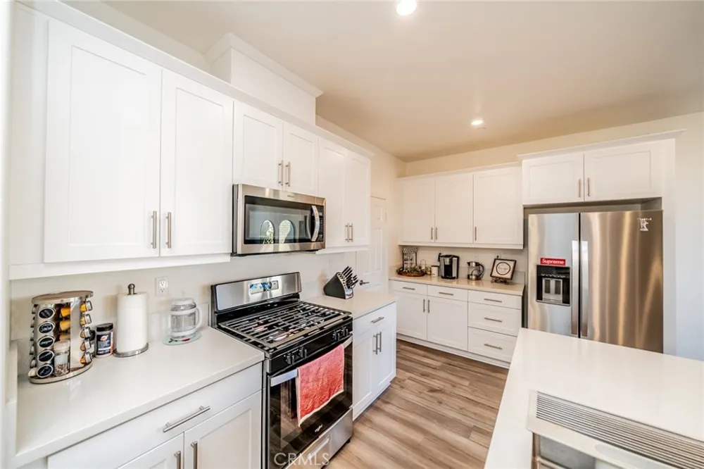214 Bonita Lane Rialto, CA 92376