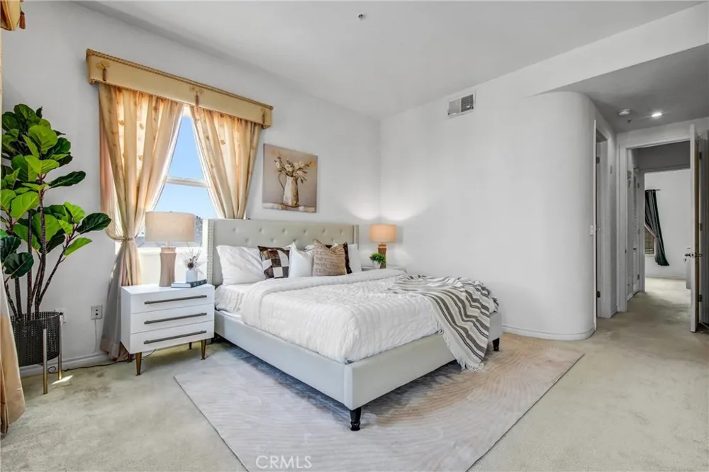 88 E Bay State #3A Alhambra, CA 91801