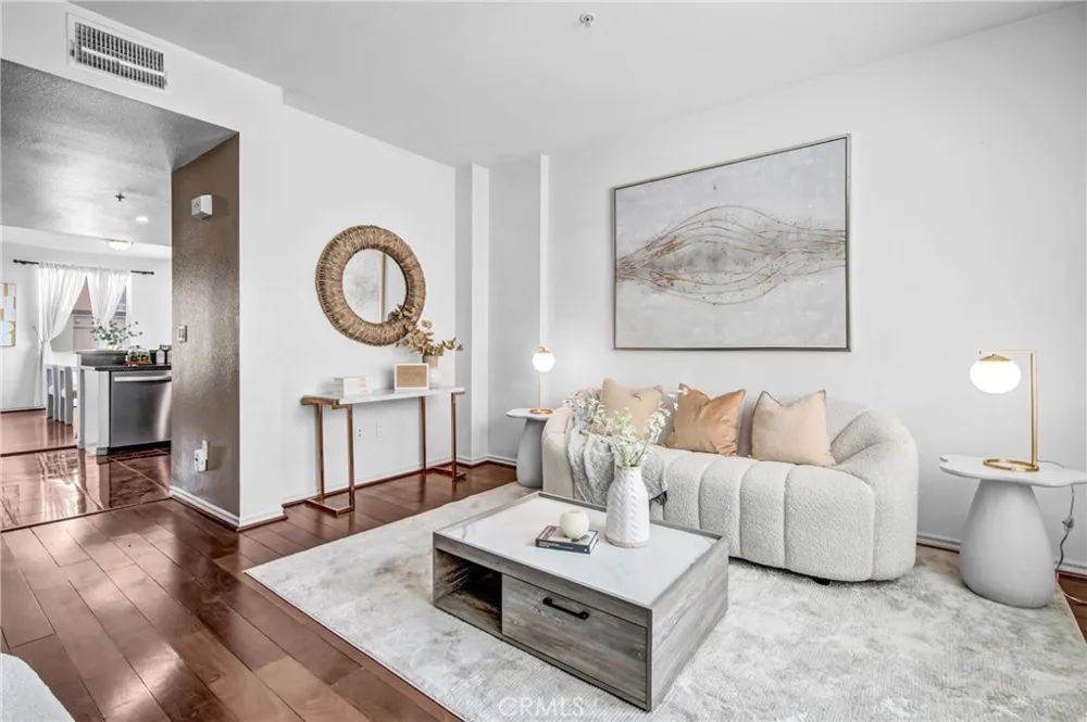 88 E Bay State #3A Alhambra, CA 91801