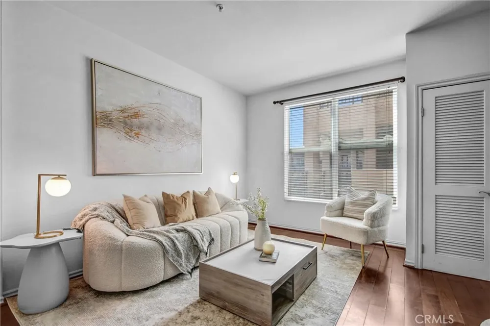 88 E Bay State #3A Alhambra, CA 91801