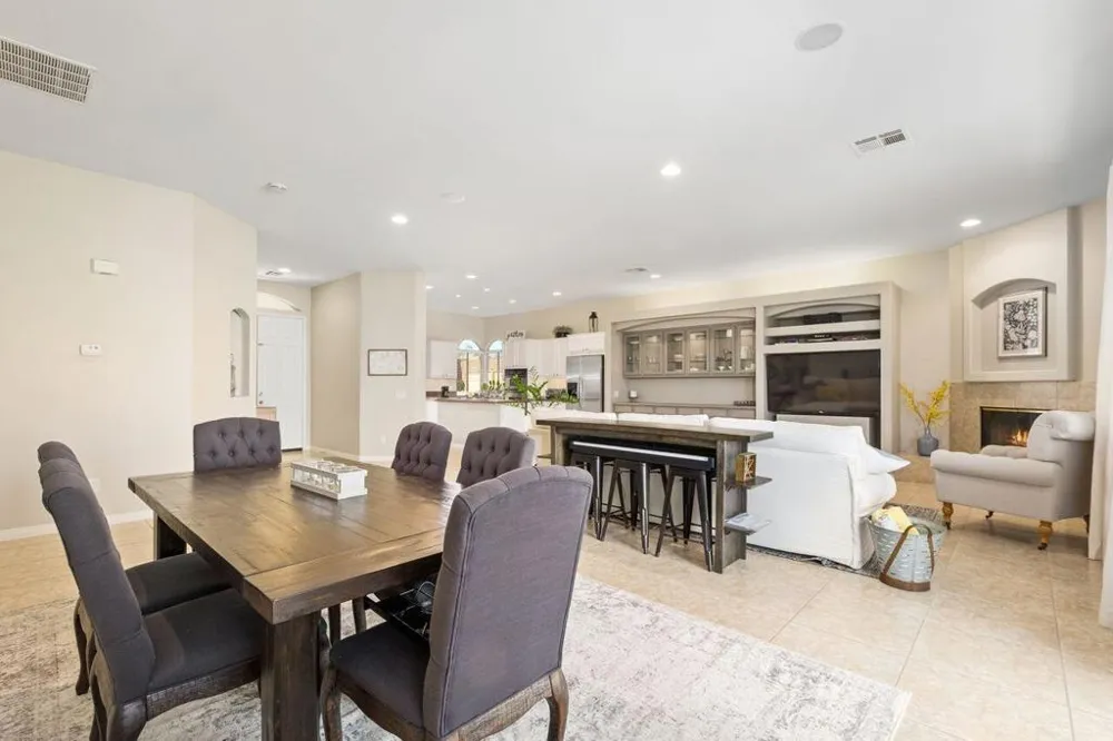 42128 May Pen Road Bermuda Dunes, CA 92203