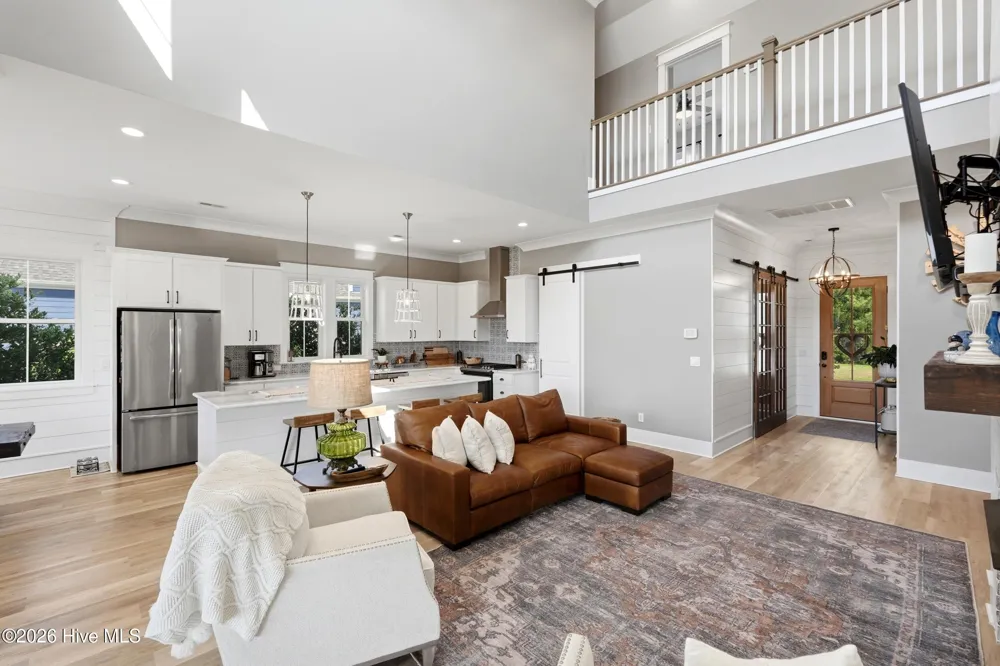 331 Spicer Lake Drive Holly Ridge, NC 28445