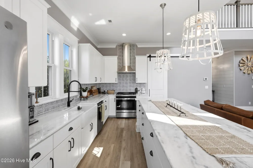 331 Spicer Lake Drive Holly Ridge, NC 28445