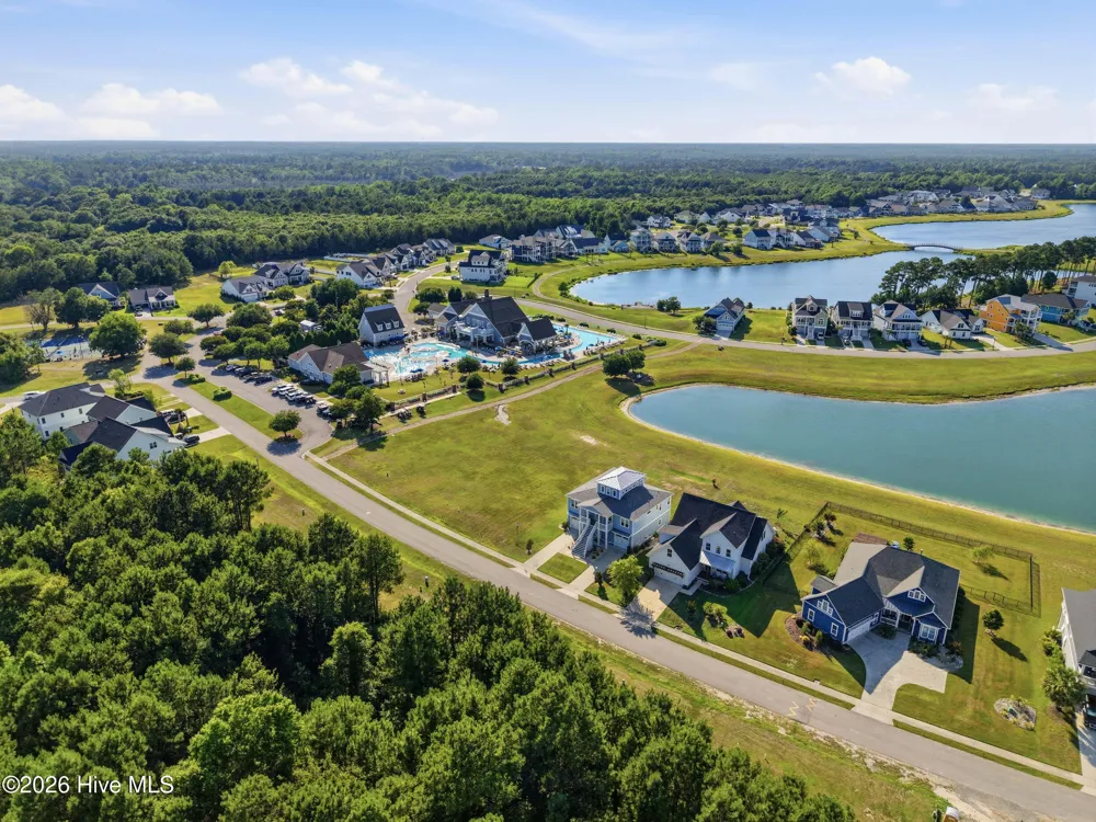 331 Spicer Lake Drive Holly Ridge, NC 28445