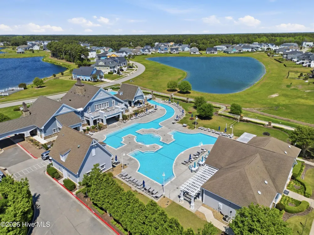 331 Spicer Lake Drive Holly Ridge, NC 28445