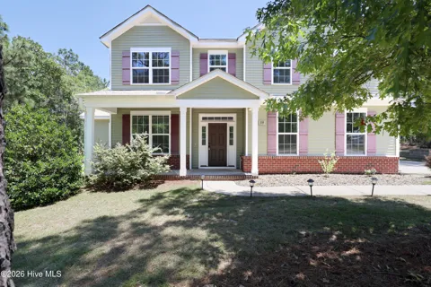 39 Forest Lake Drive