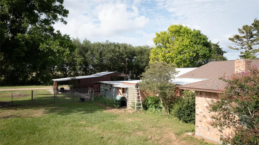 12006 Mueck Road Needville, TX 77461