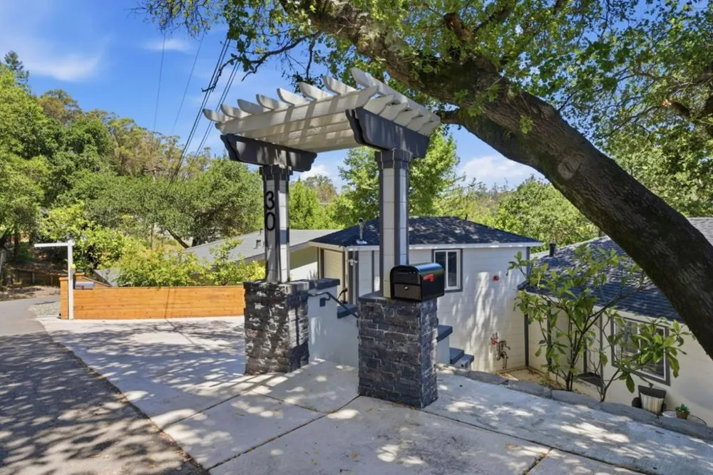 30 Fair Drive San Rafael, CA 94901