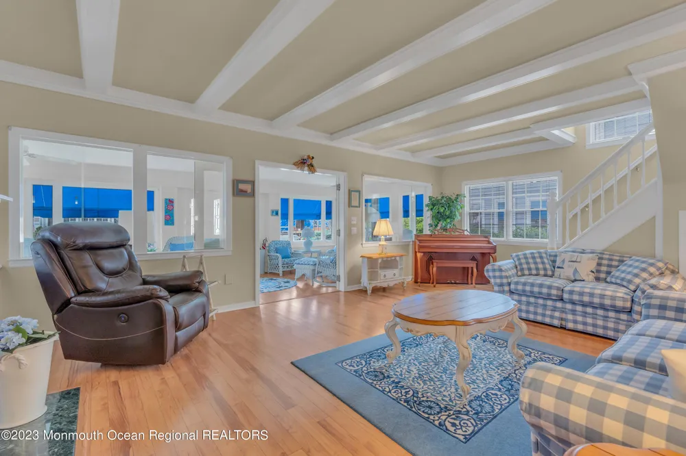 5 New York Boulevard Sea Girt, NJ 08750
