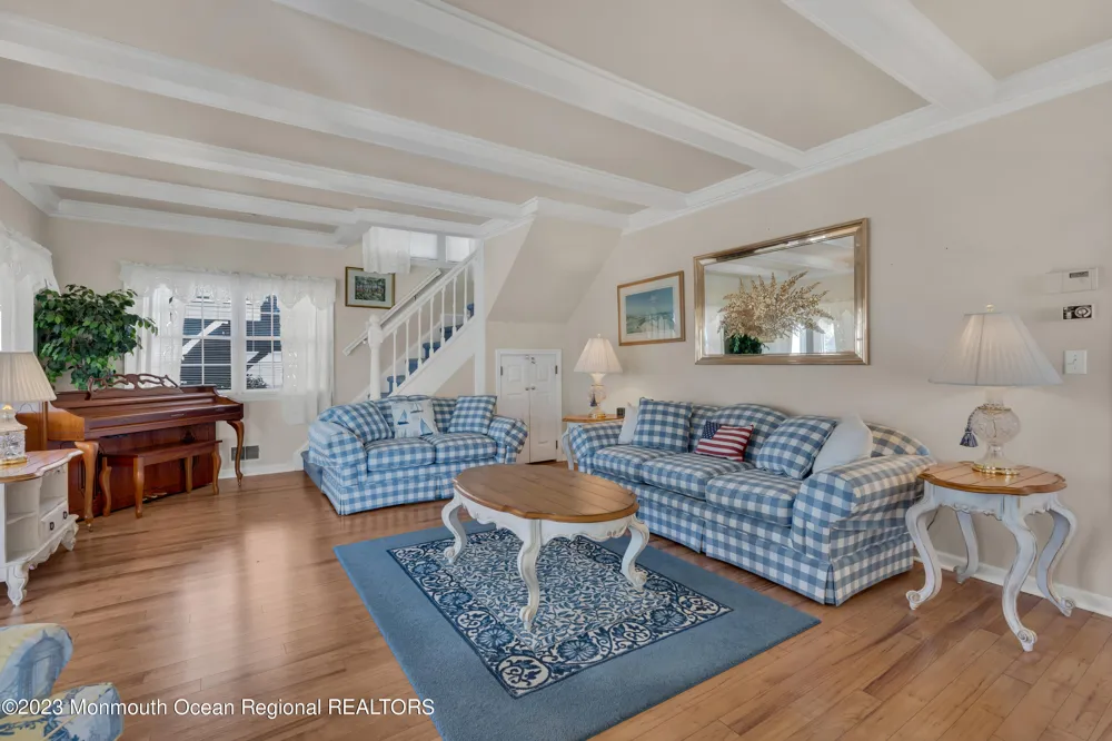 5 New York Boulevard Sea Girt, NJ 08750