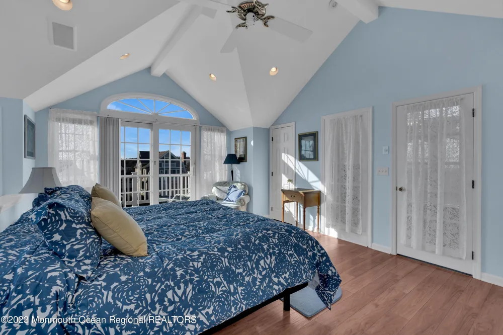 5 New York Boulevard Sea Girt, NJ 08750