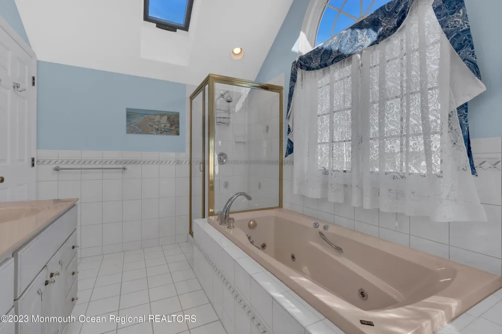 5 New York Boulevard Sea Girt, NJ 08750