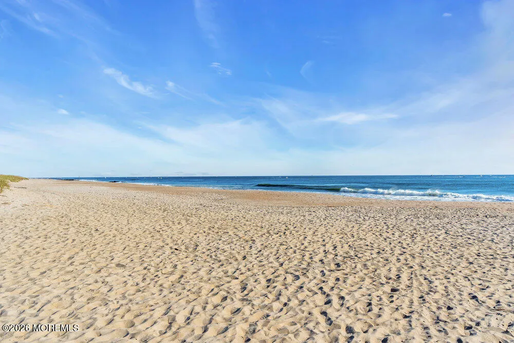 5 New York Boulevard Sea Girt, NJ 08750
