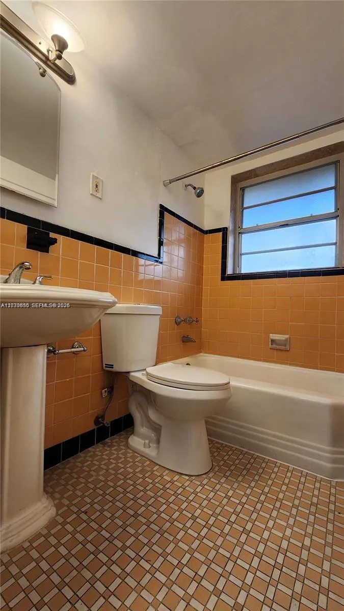 20 Park Dr #4A Bal Harbour, FL 33154