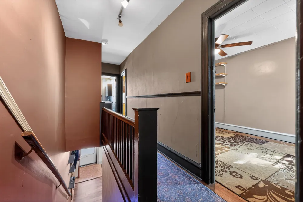 3840 DENNISON AVENUE Drexel Hill, PA 19026