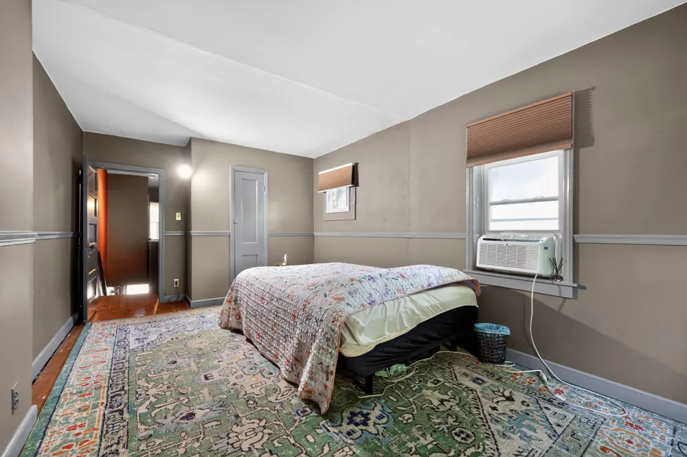 3840 DENNISON AVENUE Drexel Hill, PA 19026