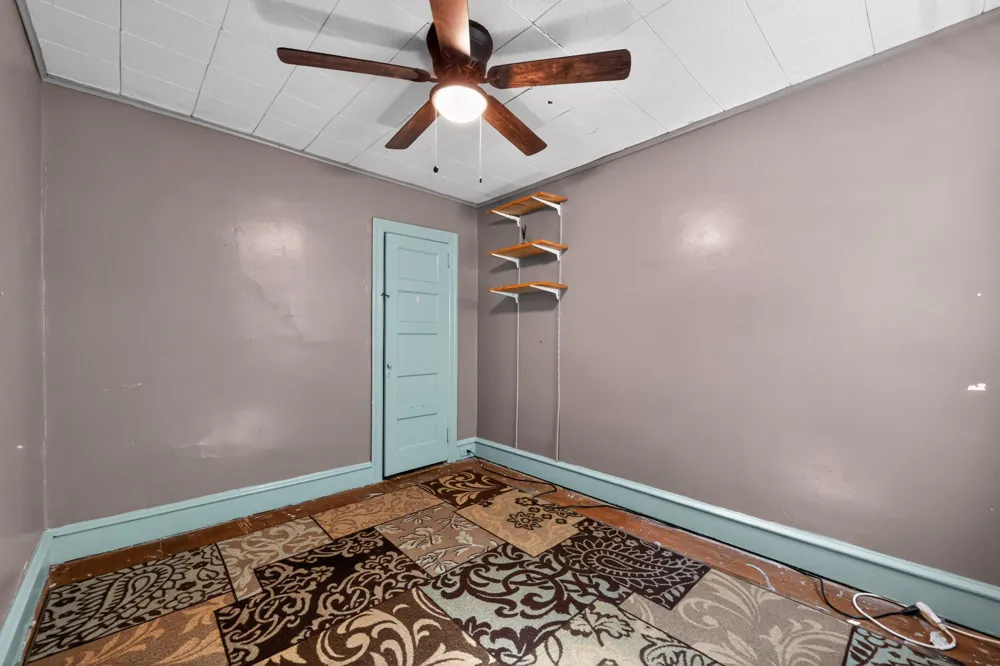 3840 DENNISON AVENUE Drexel Hill, PA 19026