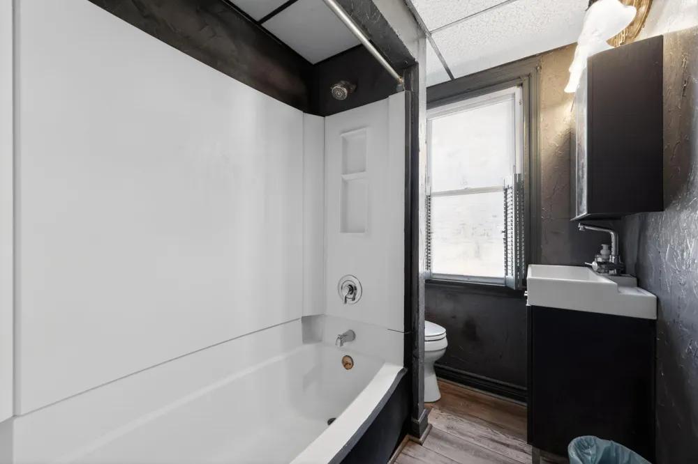 3840 DENNISON AVENUE Drexel Hill, PA 19026