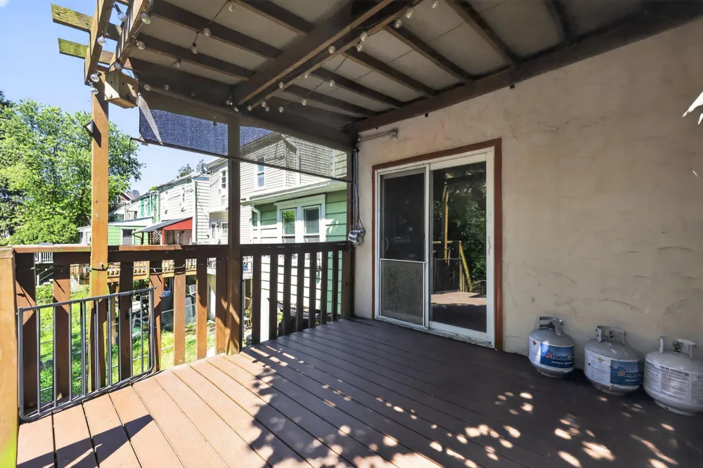 3840 DENNISON AVENUE Drexel Hill, PA 19026