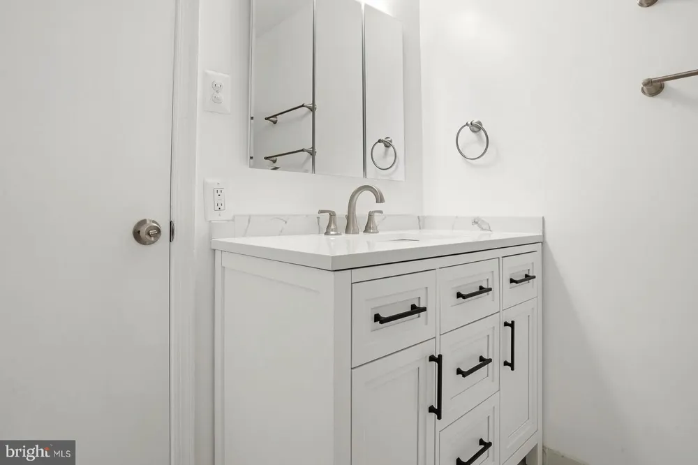 11910 CALLOW TERRACE Laurel, MD 20708