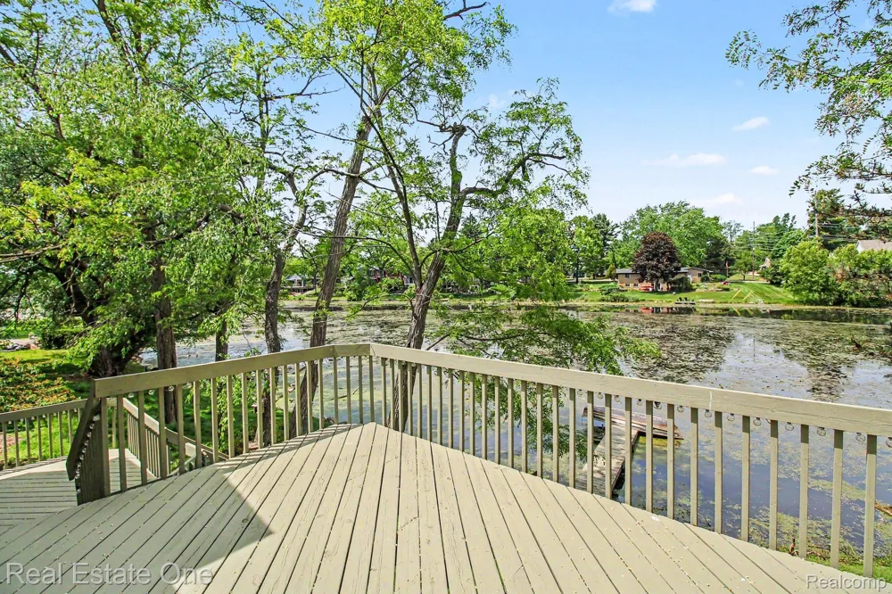 520 W Huron Street Milford Village, MI 48381