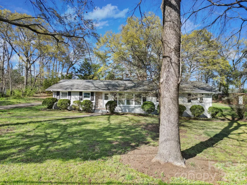 519 Amon Lane Pineville, NC 28134