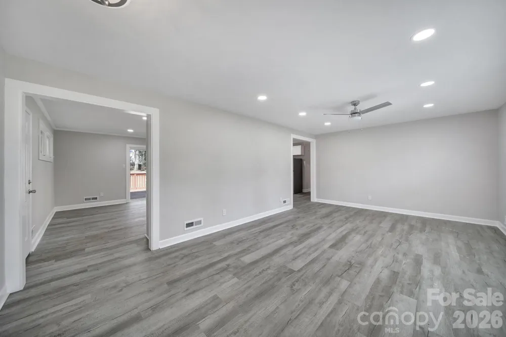 519 Amon Lane Pineville, NC 28134
