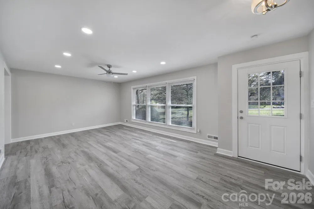 519 Amon Lane Pineville, NC 28134