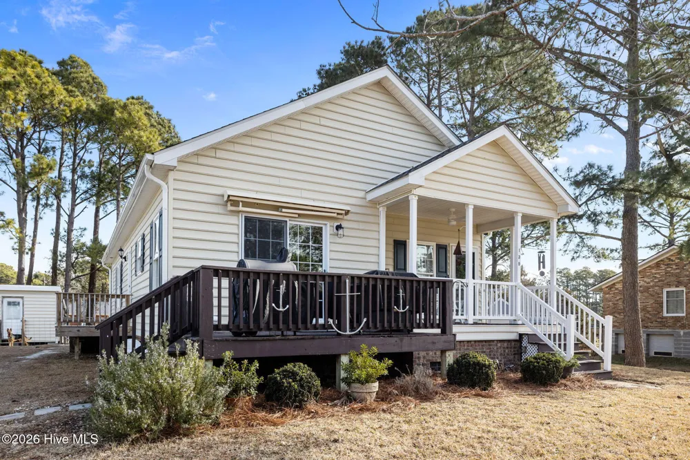 139 Bayshore Street Sea Level, NC 28577